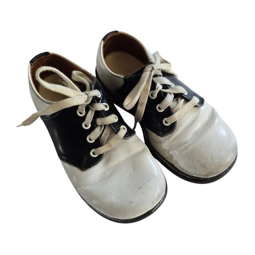 Vintage 1973 Baby Saddle Shoes Black White Pro-tek-tiv Hard‎ Bottom Size 6.5